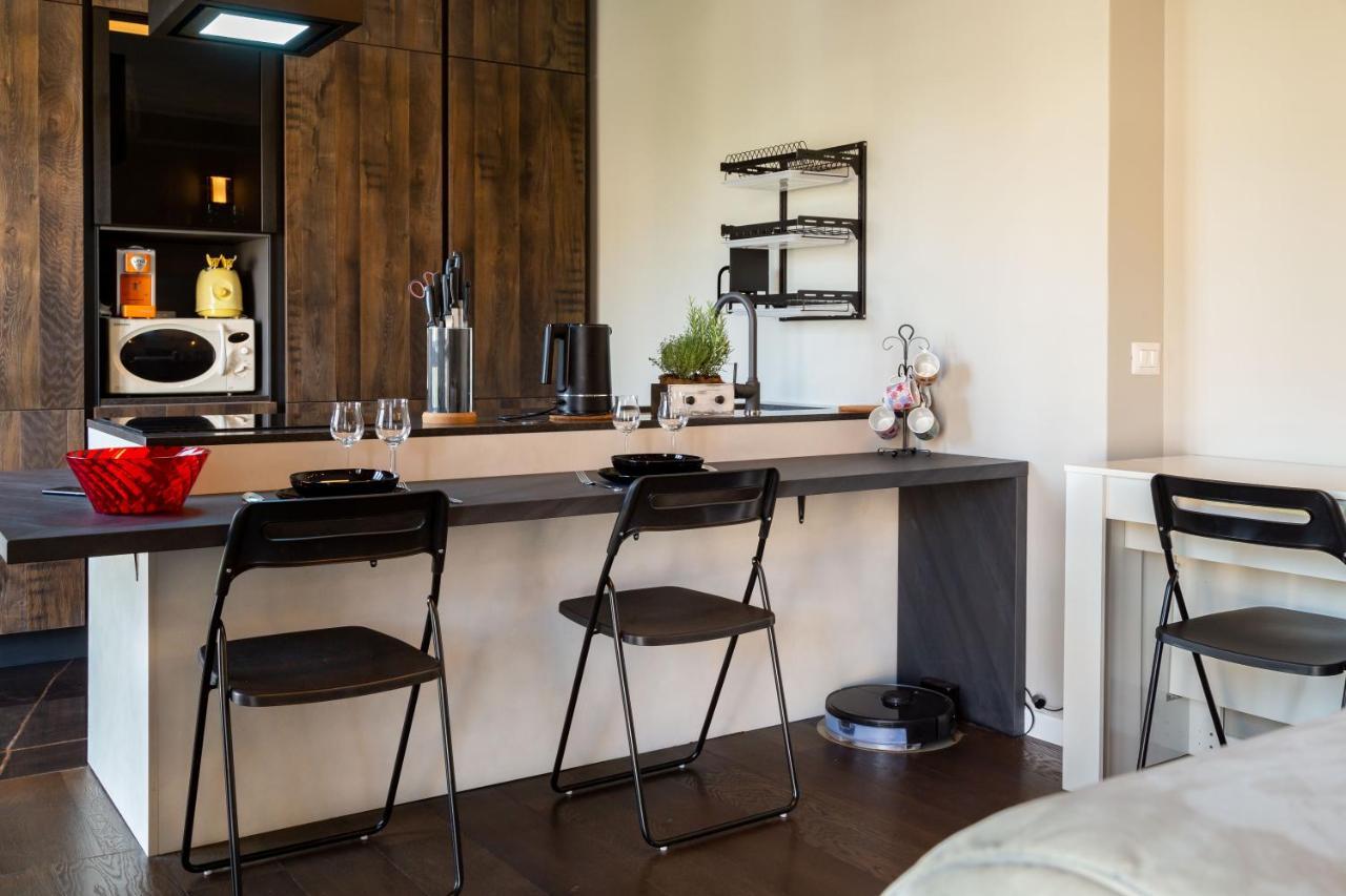La Preziosa Apartment - By Host4U 帕维亚 外观 照片